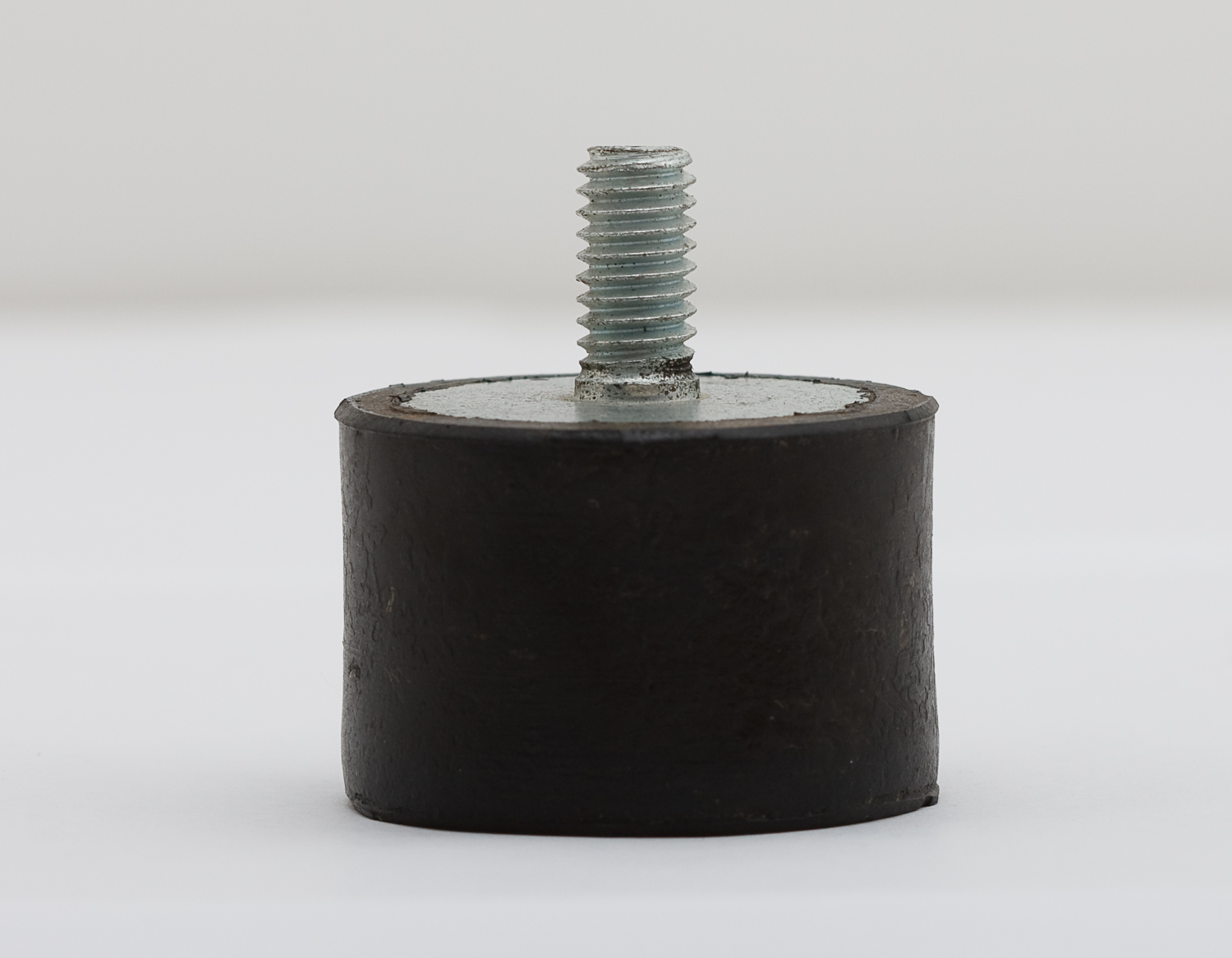 Cylindrical Insulators & Isolator Mounts | Karman Rubber